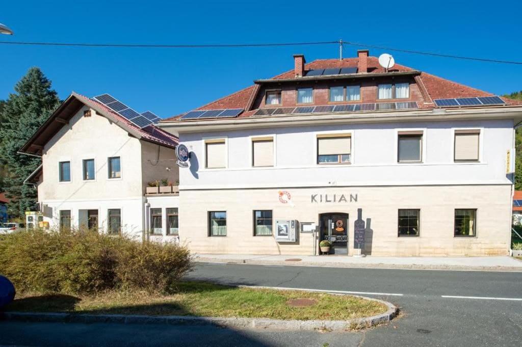 Gasthof Pension Kilian — Hotel in Diex