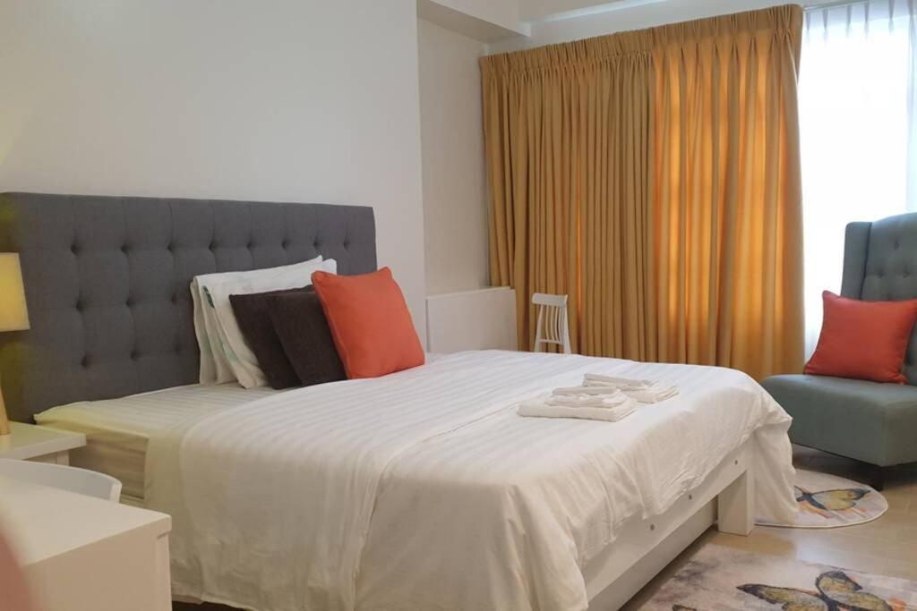 Chloe's Place @ Twin Lakes Shiraz — Hotel in Batangas