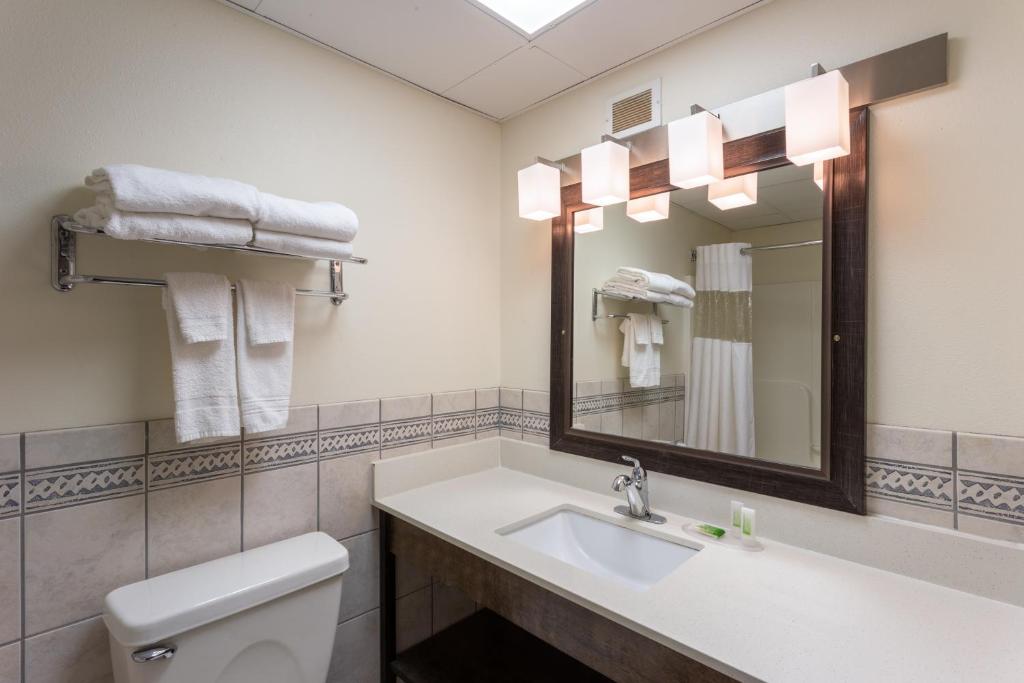 Americinn By Wyndham Wausau Photo 10