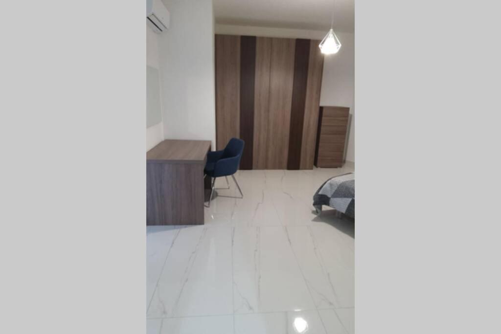 "Il-Girna" Free WiFi, Centrally located, Own Entrance photo