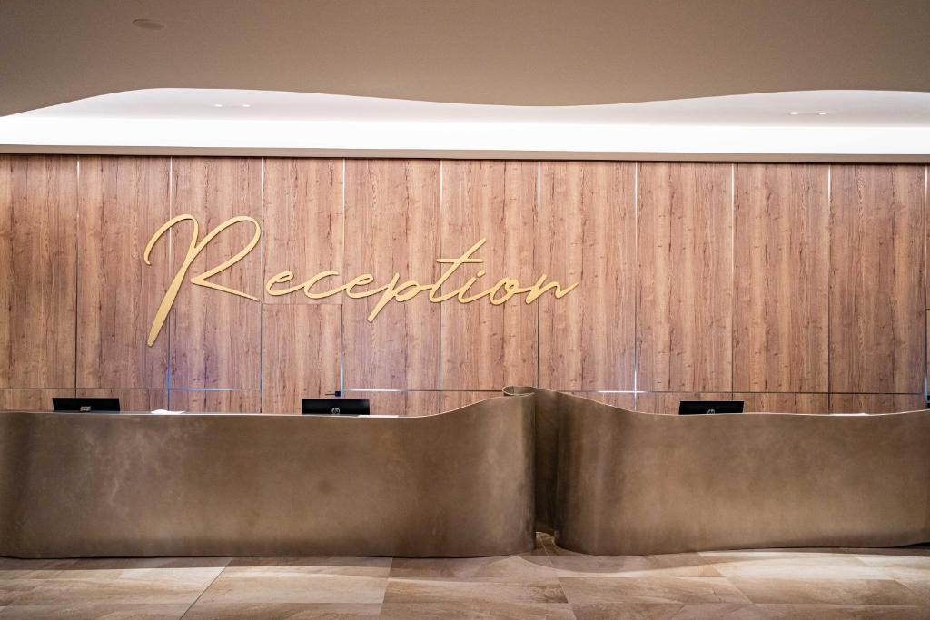HVD Reina del Mar - Premium Spa Service & Free Parking photo