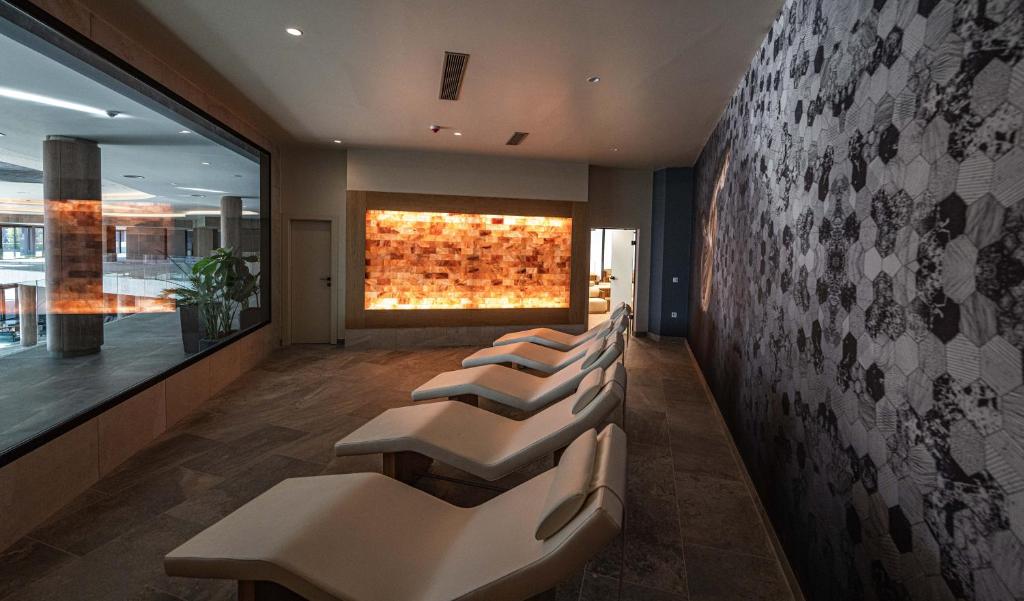 HVD Reina del Mar - Premium Spa Service & Free Parking — Spa in Obzor, Burgas Region