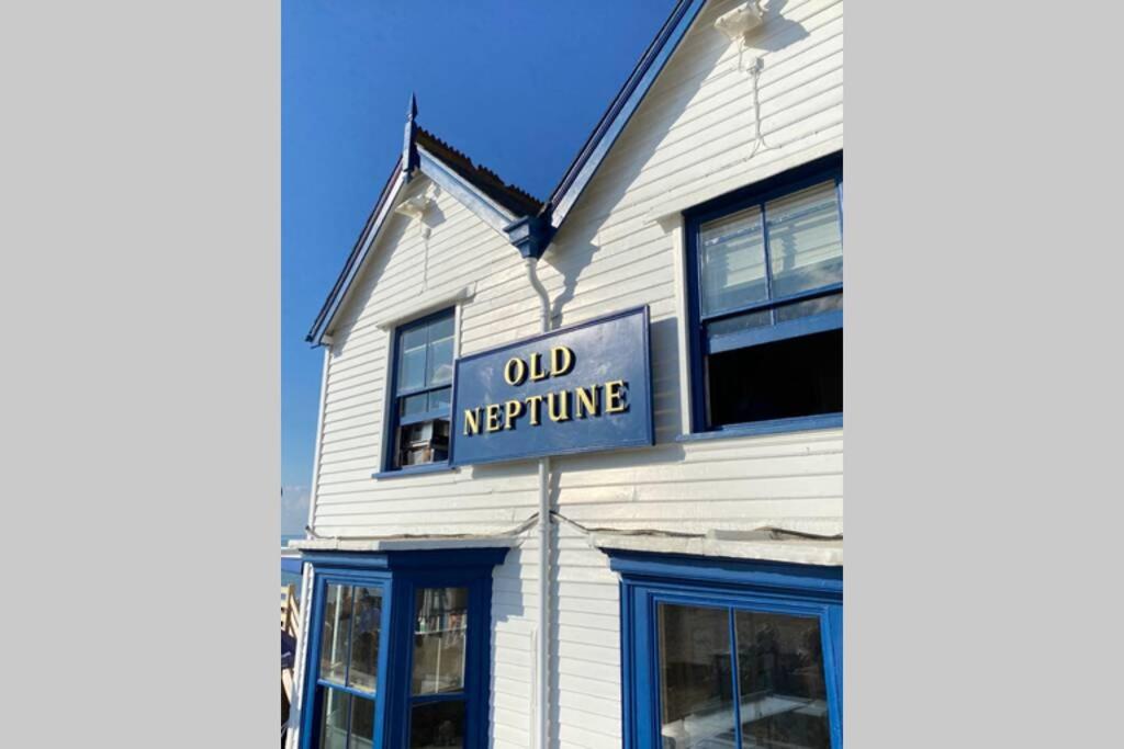 The Yellow Door, Whitstable photo 5