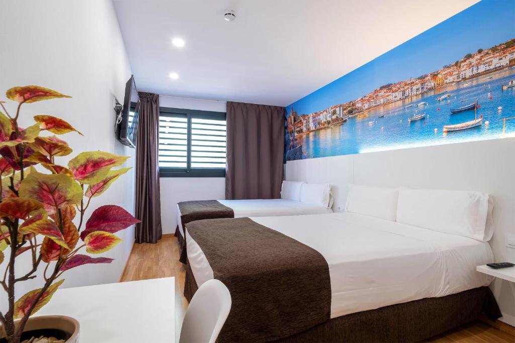 Hotel BESTPRICE Girona - 1