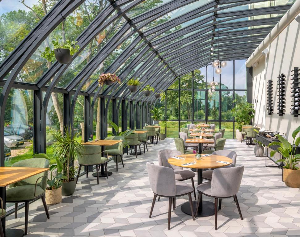 Hotel Flora Batava レストラン