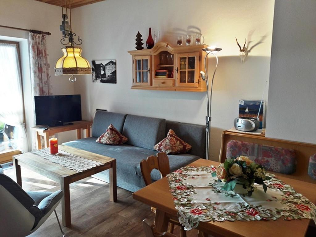 Alpchalet - Ferienwohnung Loy - 3