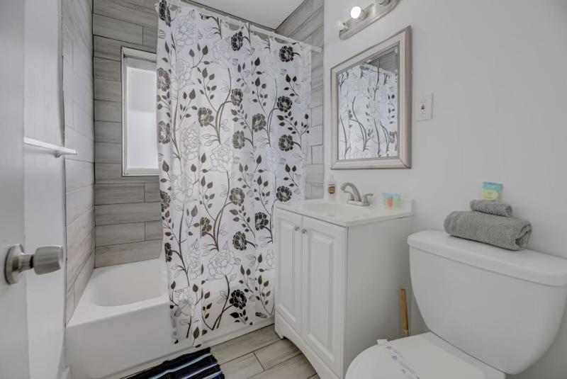 Adorable private apartments in the Heart of Miami! photo