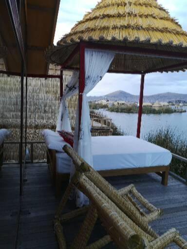 Uros Qhota Uta Lodge photo