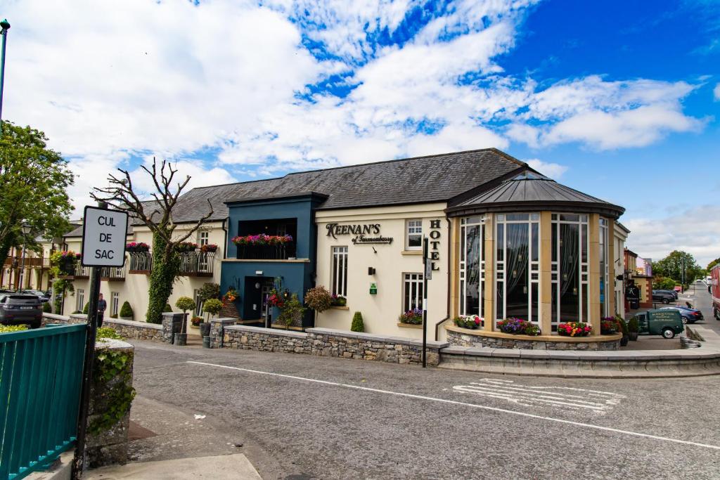 Keenans Boutique Hotel — Hotel in Tobercurry