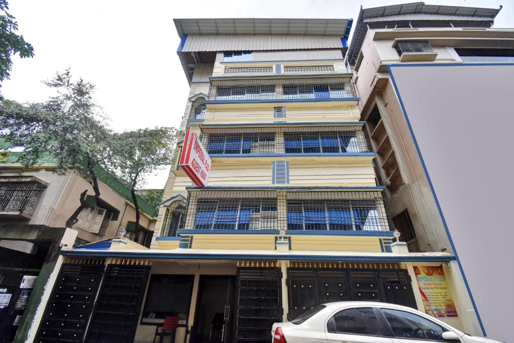 Capital O 80752 Imperial Plaza Guest House photo