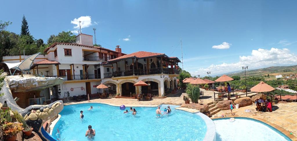 Hotel Las Rocas Resort Villanueva - 3