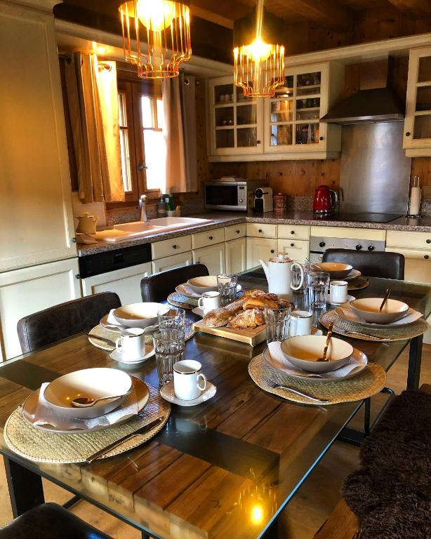 Chamonix Chalet with Mont Blanc Views Near Town Centre - Parking & Sauna - 4