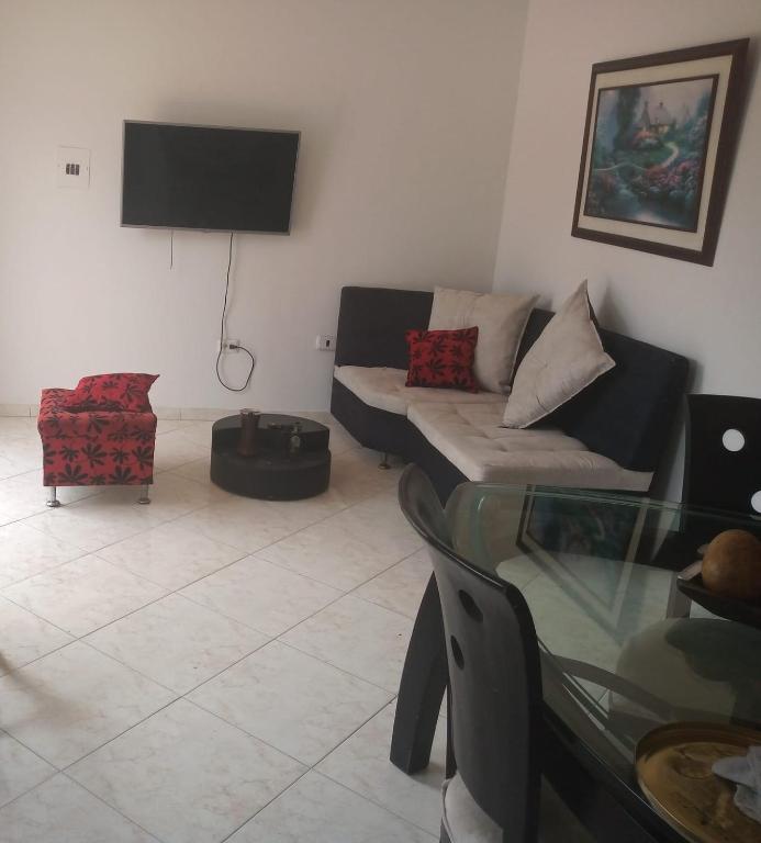 Apartamento amoblado con balcón en Ibagué - 4