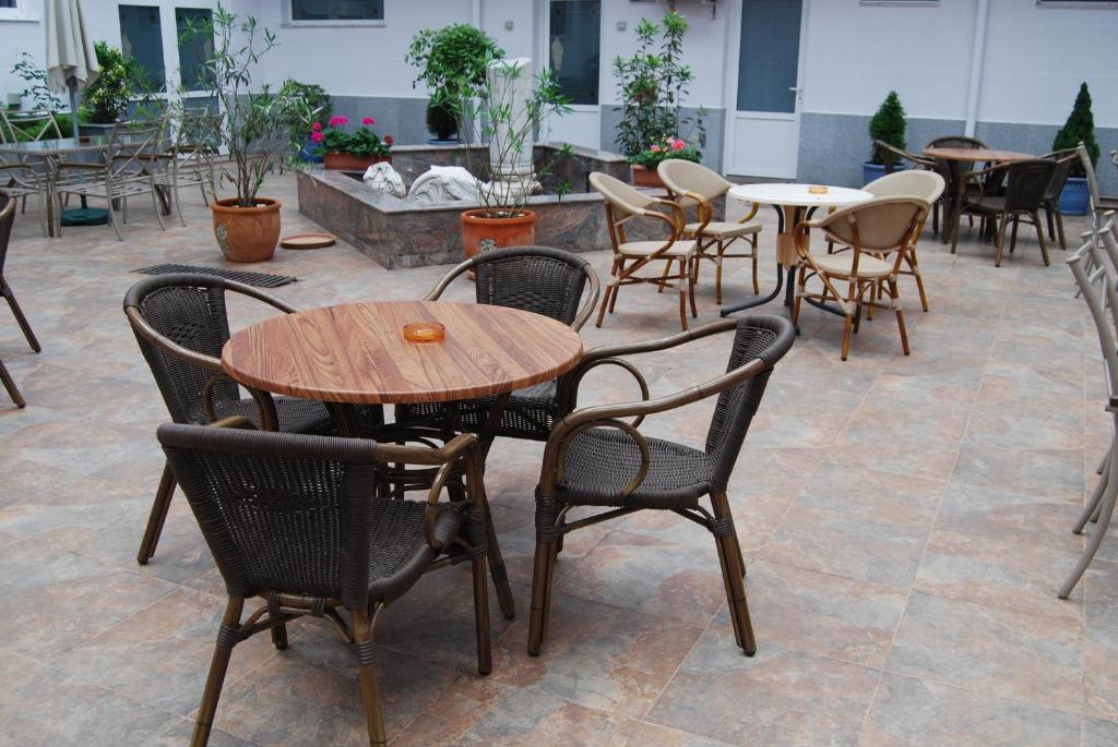 Hotel Maria photo