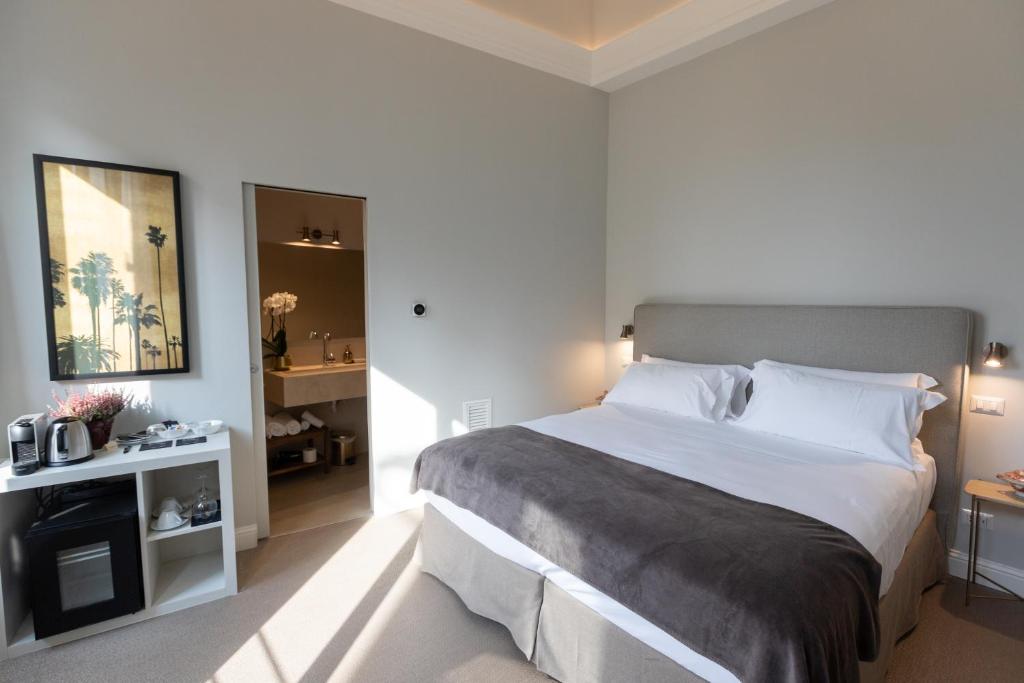 Domus 21 Luxury Suites - 5