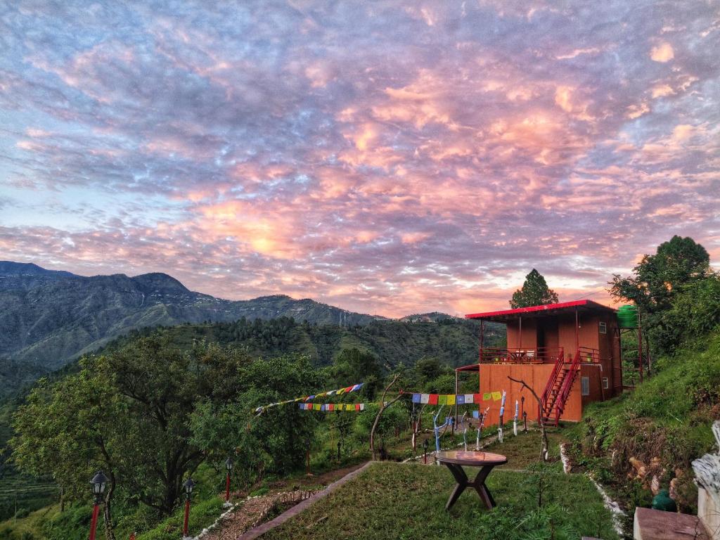 Chamba Nest — Hotel in Mussoorie