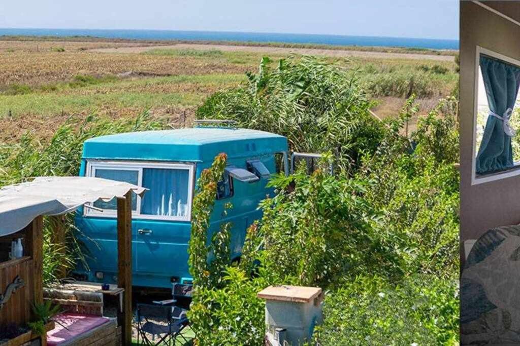 JABUTI Autocaravana con porche y aparcamiento - 3