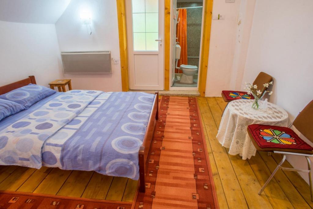 Family farm Jezera - 3