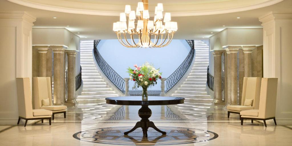 Amara Premier Palace Hotel photo
