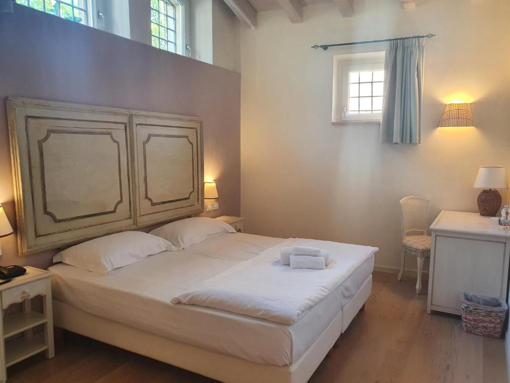 Hotel Villa Moron - 4
