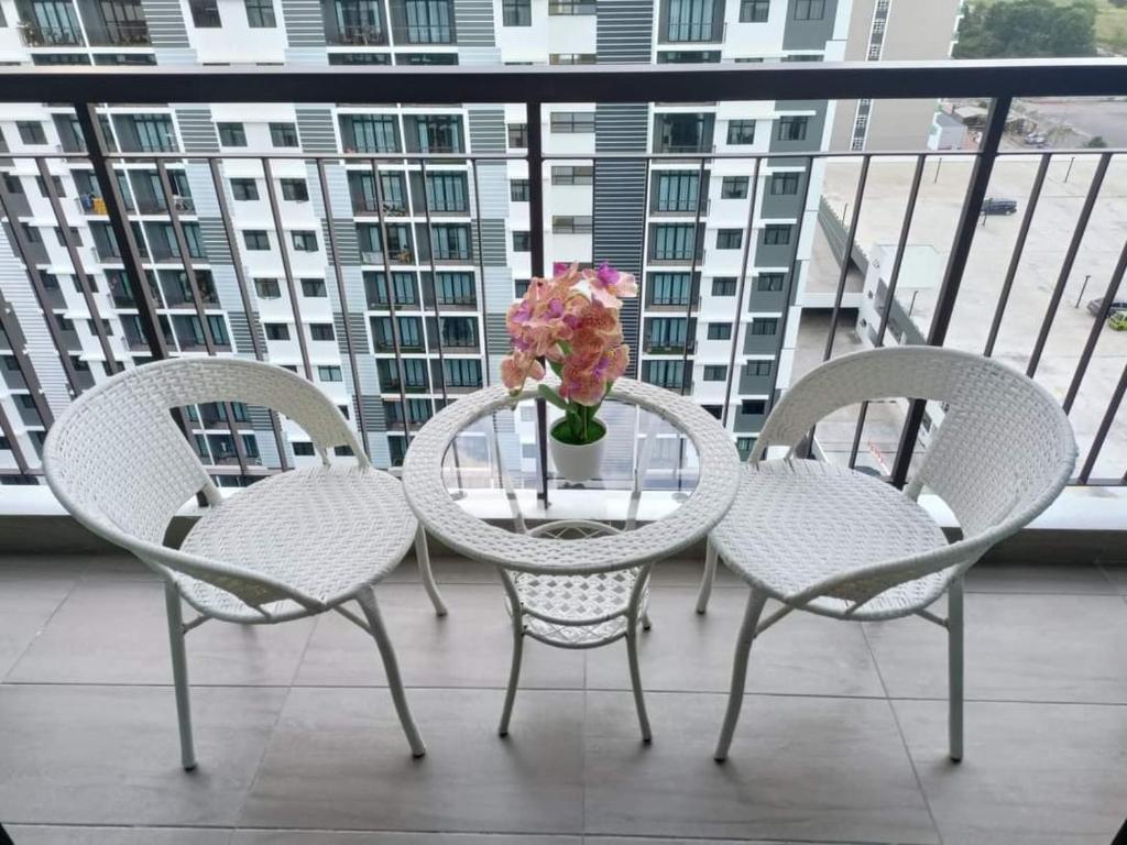 Desaru - 2 bedroom Fully Furnished Apartment with POOL photo