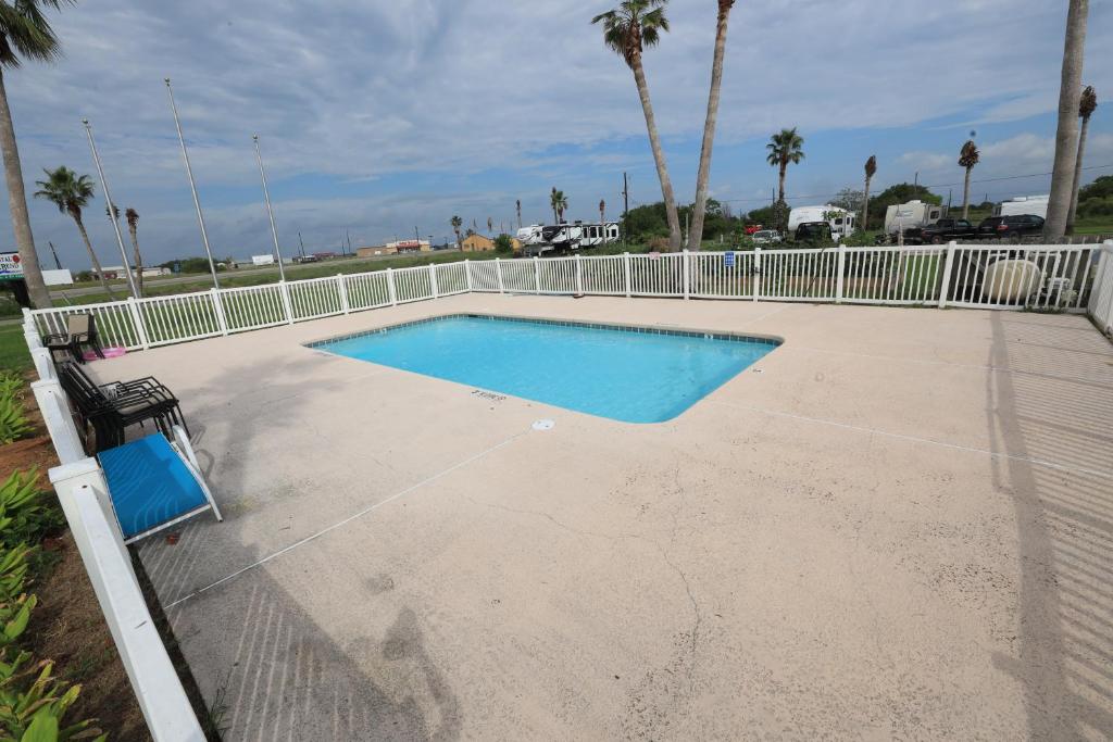 Coastal Bend at Seadrift, Motel & RV Park