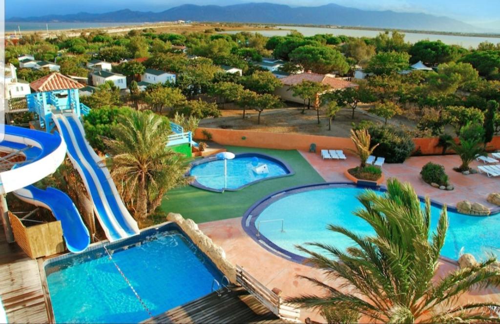 Les mobilhomes helvétiques 4 étoiles Mar Estang Canet en Roussillon - 2