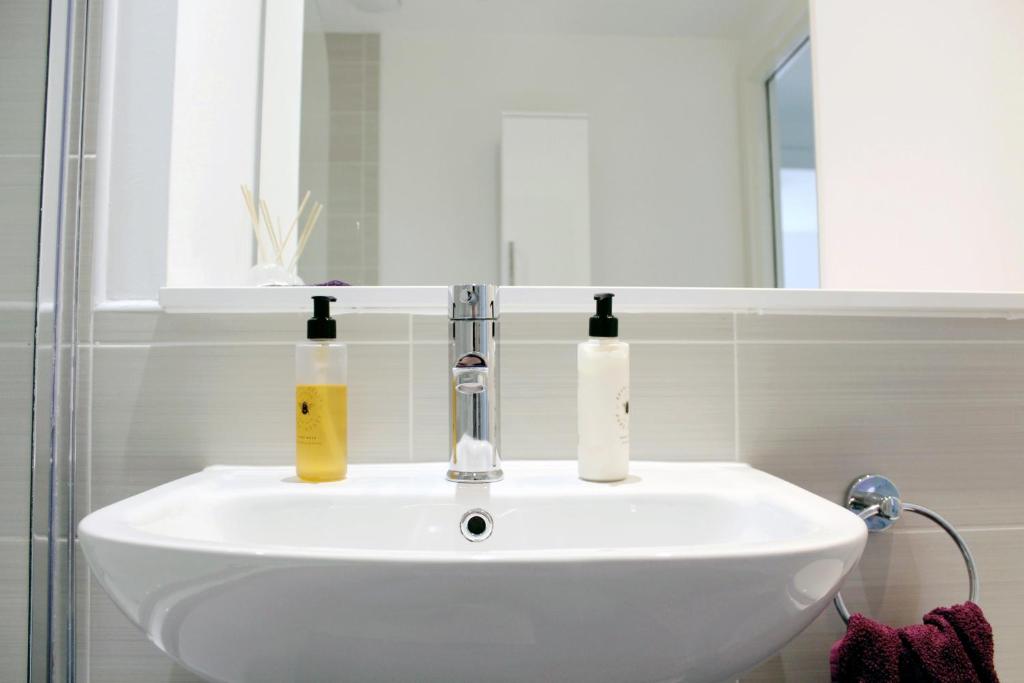 Bridgewater House - Luxury Private Room & Bathroom photo