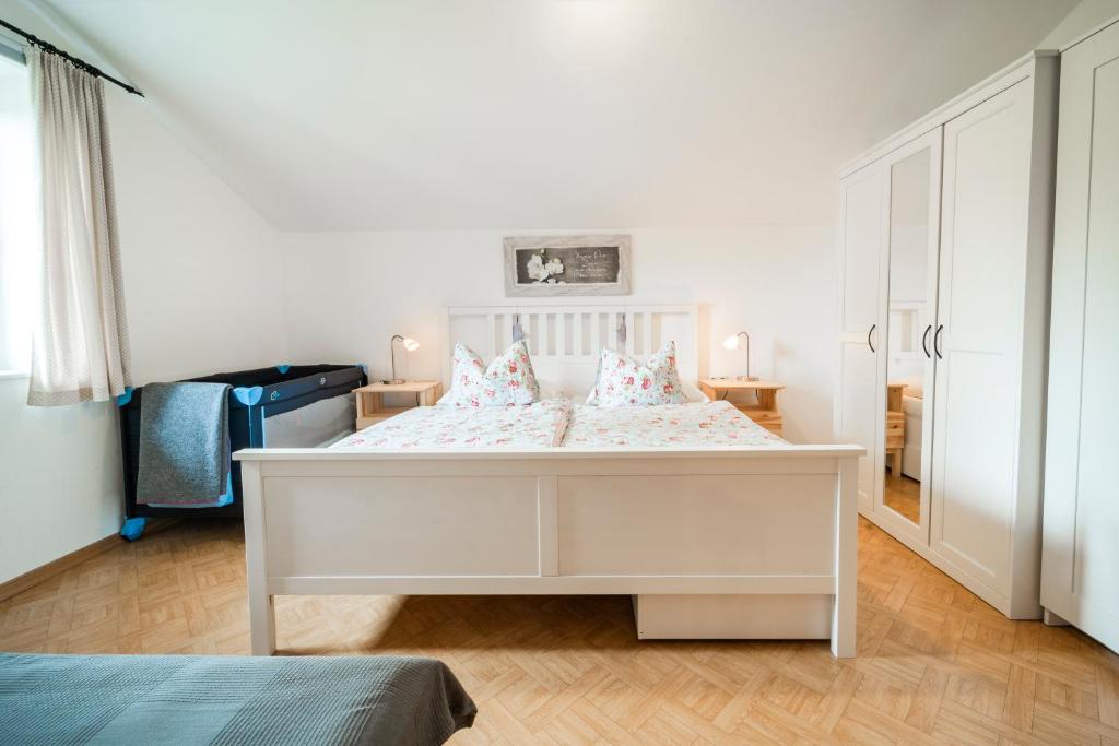 Ferienwohnung Seilbahn - 4