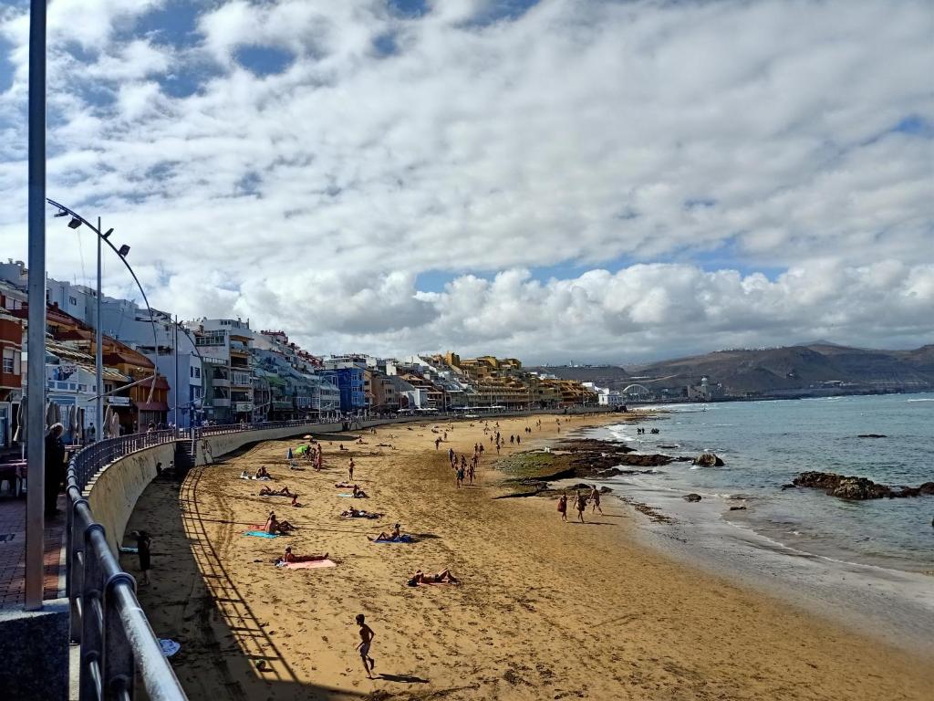 Estudio vacacional W&G Las Canteras con bonitas vistas al mar - 3