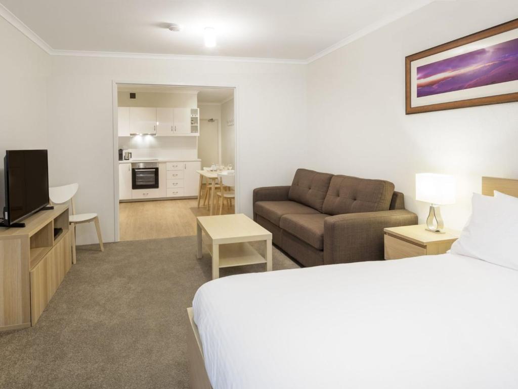 Cascades 3 - Studio Apartment l Free WiFi l Central Location l Bath, Jindabyne