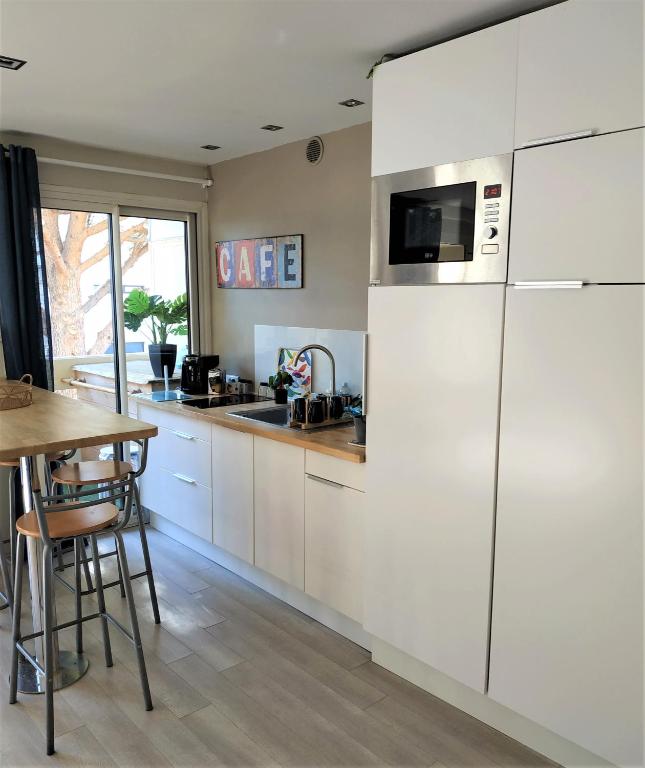 Charmant appartement à 350m de la plage et du port - 2