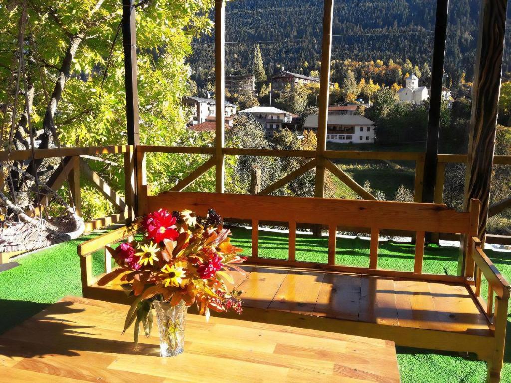 Guest House Mari30 — Hotel in Mestia