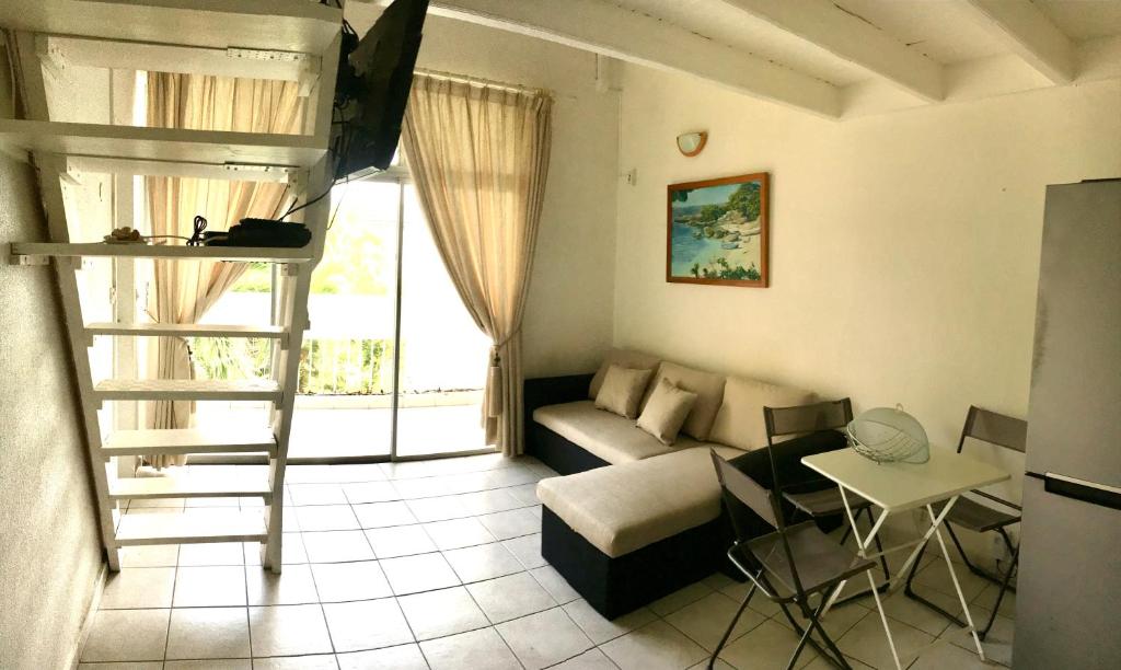 Zen Studio, Les Trois-Îlets