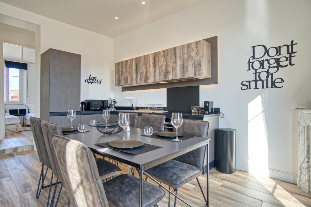 Superbe 3 pièces refait à neuf classé 4 étoiles avec ascenseur et balcon à pied de la plage et du palais des festivals - 4