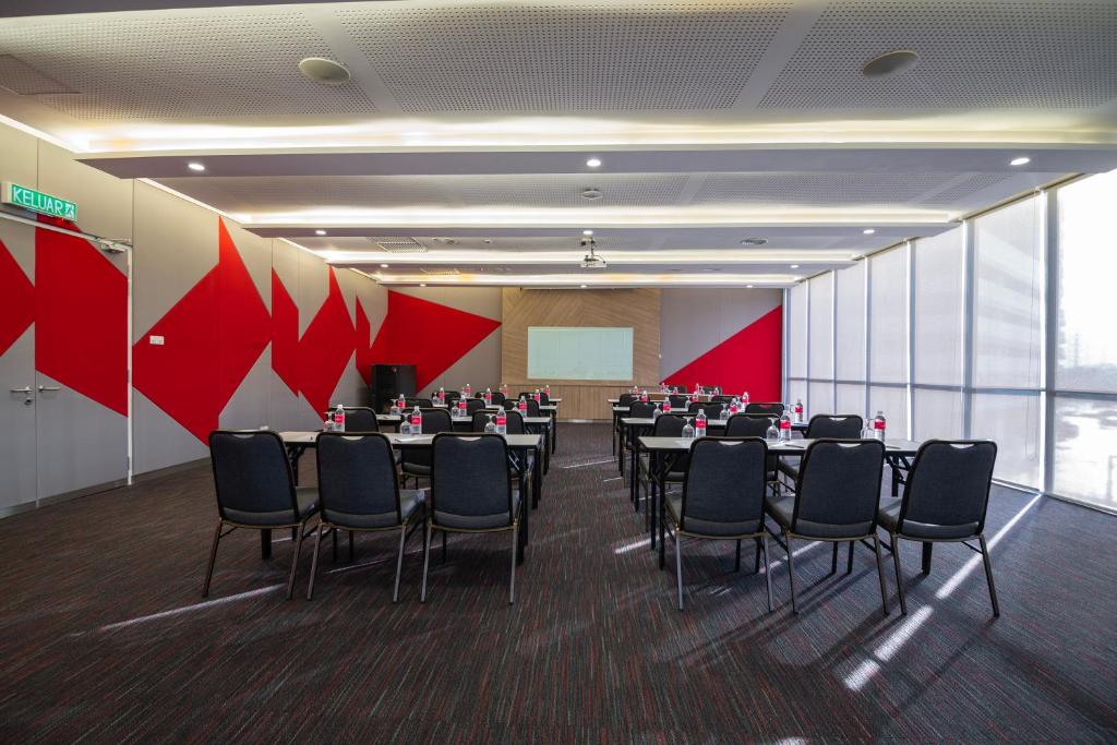 Business center