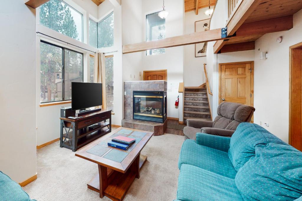 Inntopia, Zephyr Cove