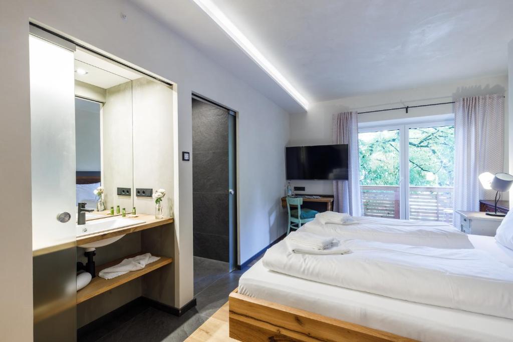 Bergwirt Hotel & Gasthof photo
