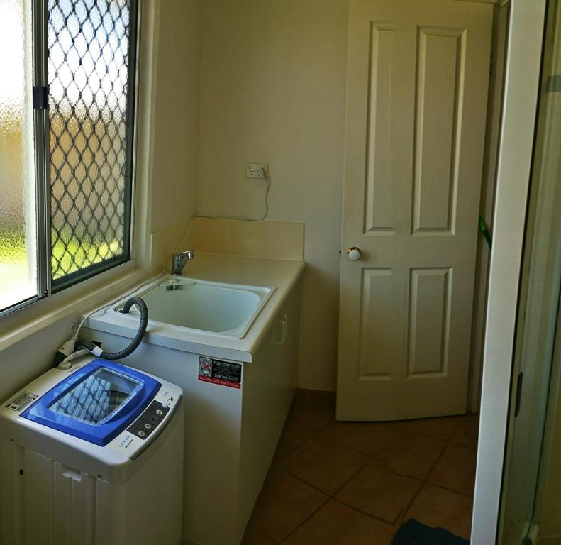 Sea View Villa. 2 bedroom. Sleeps 4. Free WIFI photo