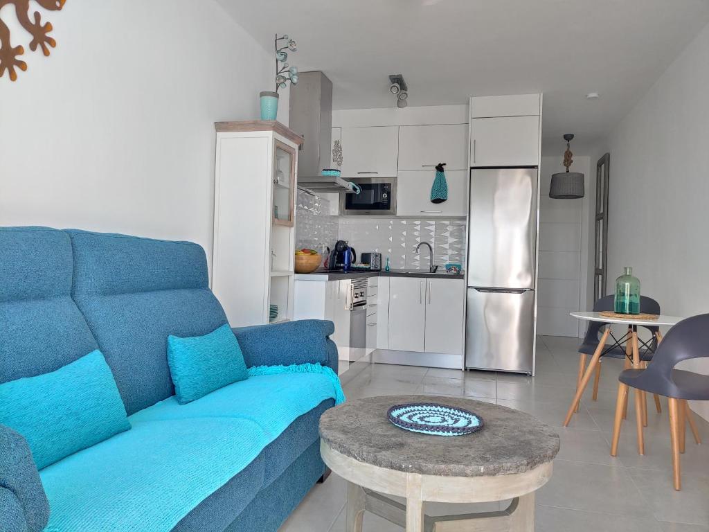 Apartment Namaste- Amazing sea view & infinity pool - good Wifi - smart tv-Residence Senator - 2