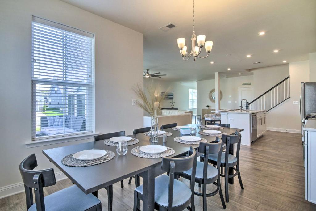 Beach Shuttle and Pool Bishops Landing Townhome, Millville