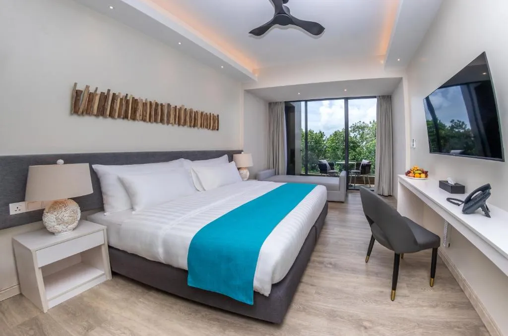 Sky Beach Maldives - Dhiffushi, Hotel in Dhiffushi