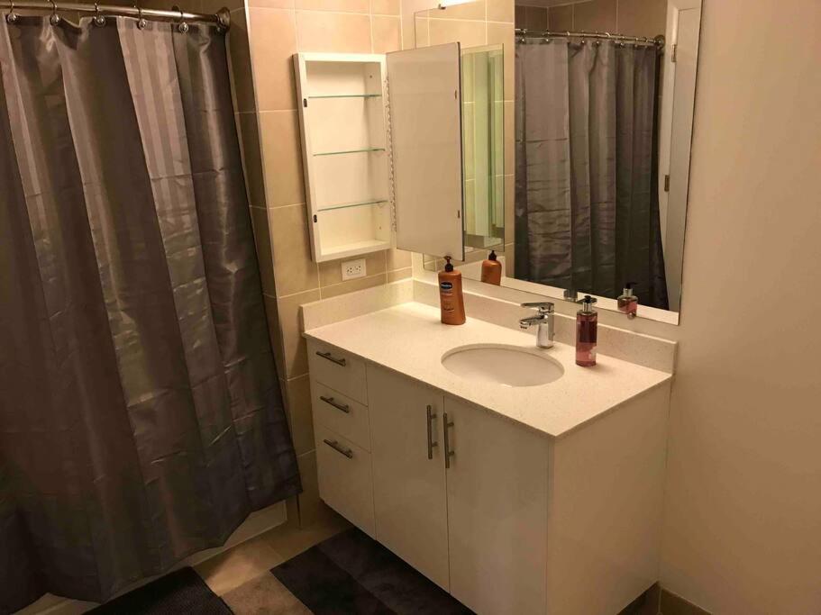 Modern, Chic, Great Location photo