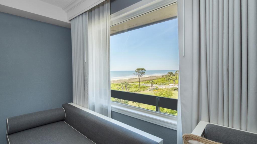 The Beach House A Holiday Inn Resort Photo 38