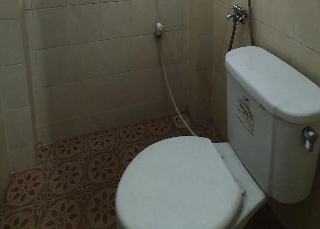 Anind Guest House near Museum Angkut Batu RedPartner photo