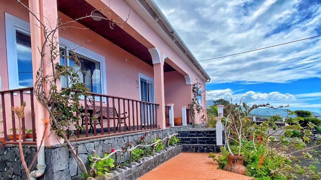 Miradouro da Papalva Guest House - Pico - Azores photo