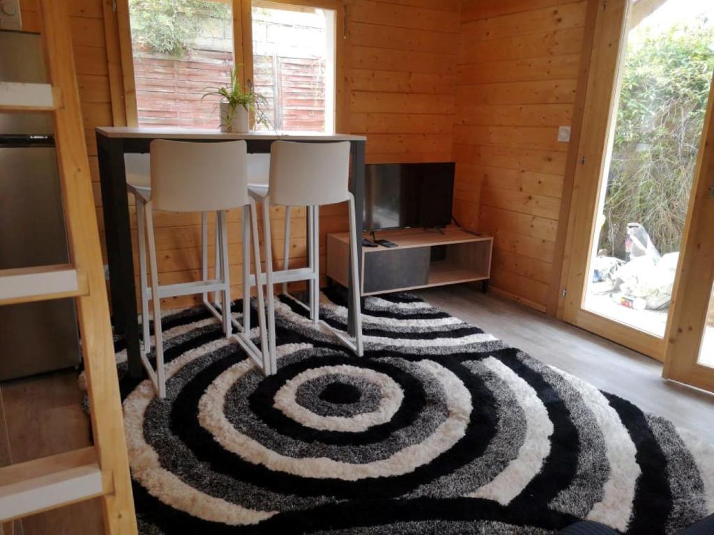 Le Petit Chalet de Nîmes Shantay Youstay - 5