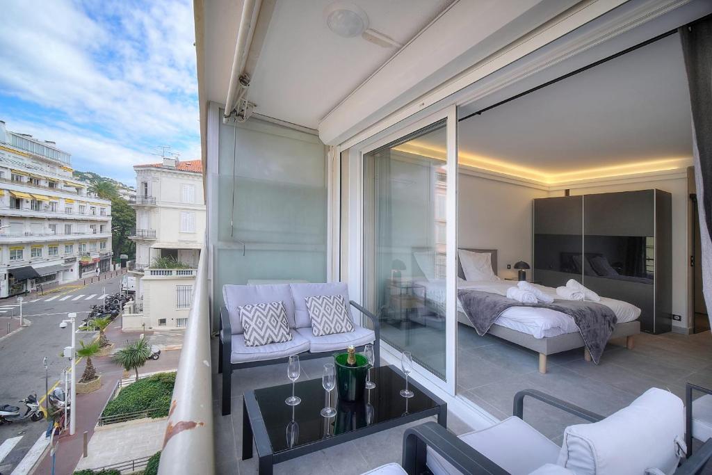Cannes Luxury Rental - Stunning apartment with terrace to rent Grand Hotel - 5