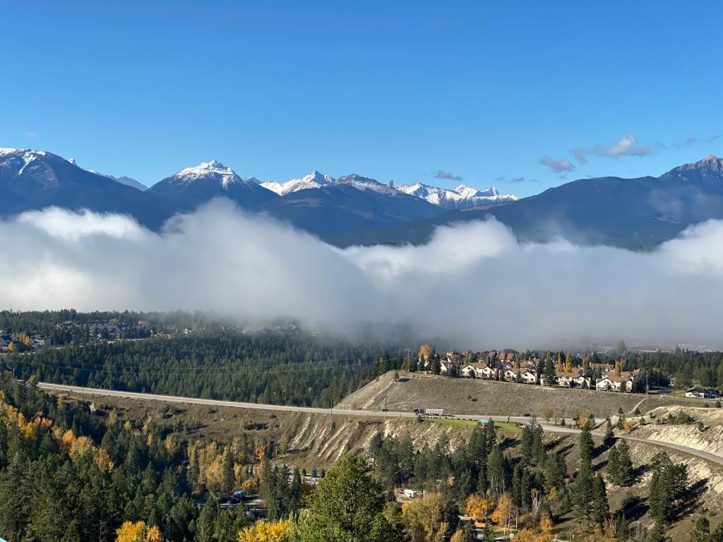 Radium Chalet photo