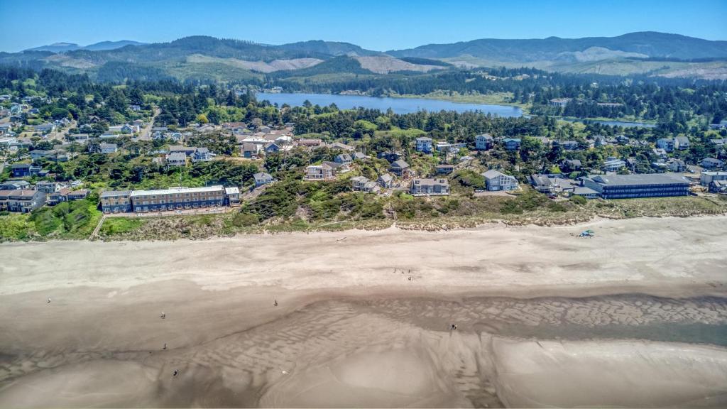 Inlet Point photo